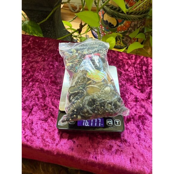 Mixed Necklaces Lot - Beads Chains Metal Glass - Picture 6 of 6